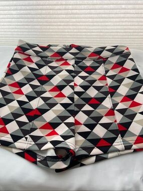 Forever 21 High Waist Geometric Triangle Short Shorts - Red, Black, Gray, Cream